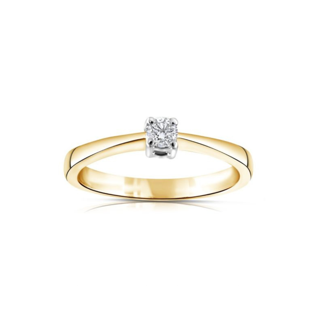 Diamond Solitaire Engagement Ring