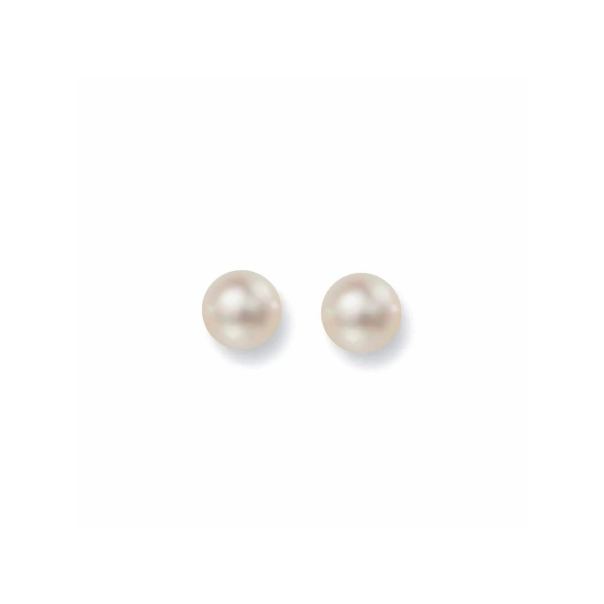 Pearl Studs